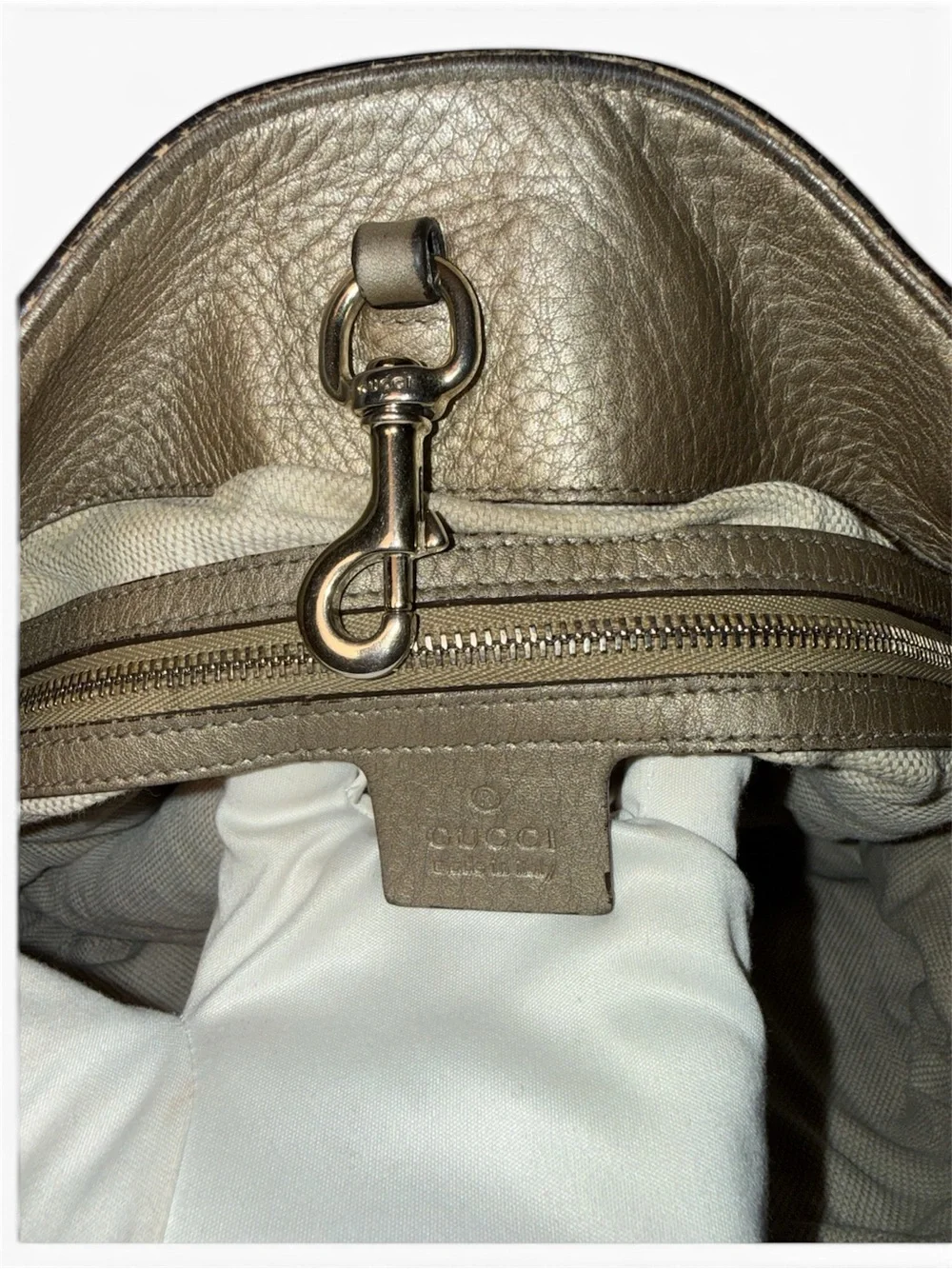 RARE METALLIC GOLD GUCCI SOHO CHAIN SHOULDER BAG